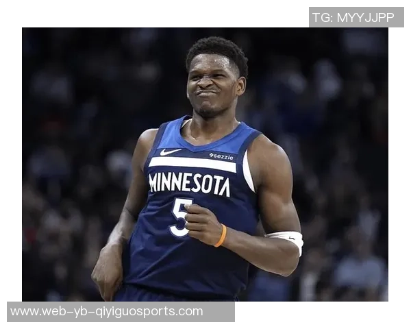 爱德华兹生涯总得分逼近万分大关仅差23分即将创造新历史